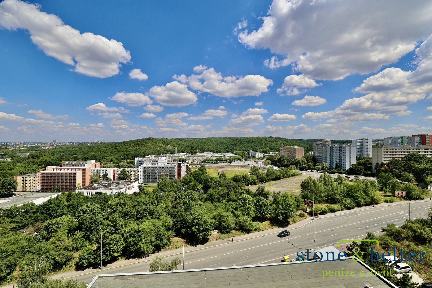 Prodej bytu 2+1 39 m² – pohled 3