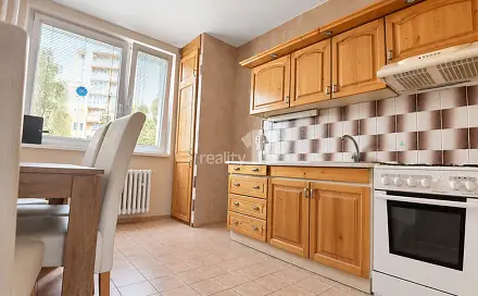 Pronájem bytu 3+1 63 m², Galašova, Hranice - Hranice I-Město, okres Přerov