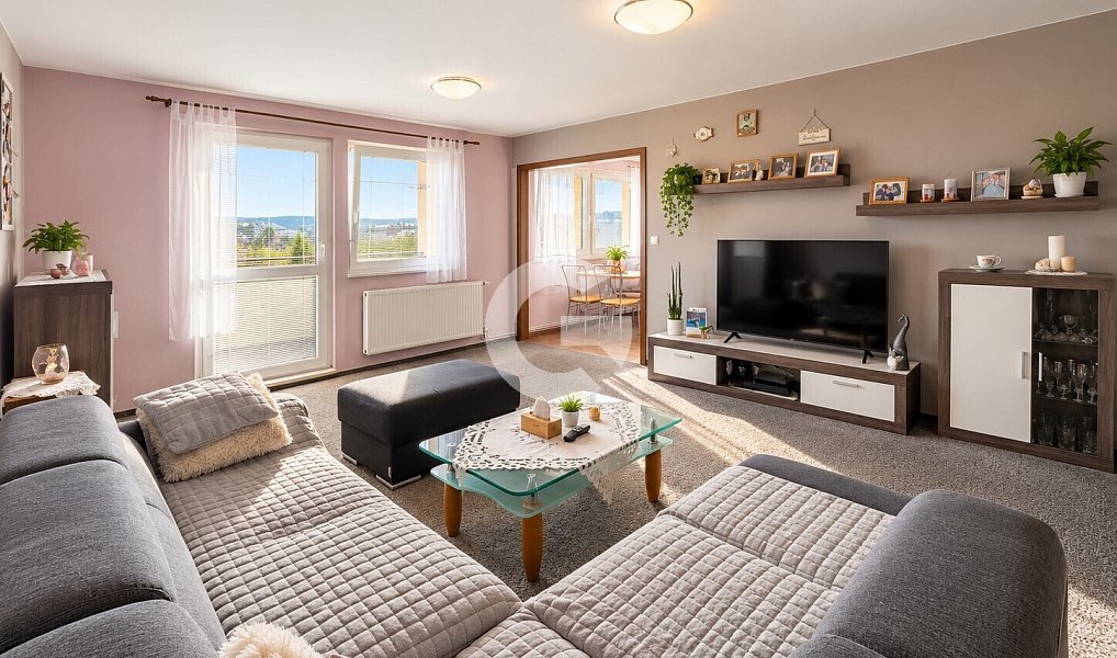 Prodej bytu 3+1 76 m², Čejč – fotka 1 z 12
