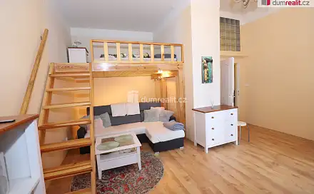 Prodej bytu 2+kk 65 m²