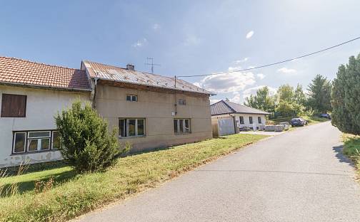 Prodej domu 240 m² s pozemkem 1 830 m², Bařice-Velké Těšany - Velké Těšany, okres Kroměříž