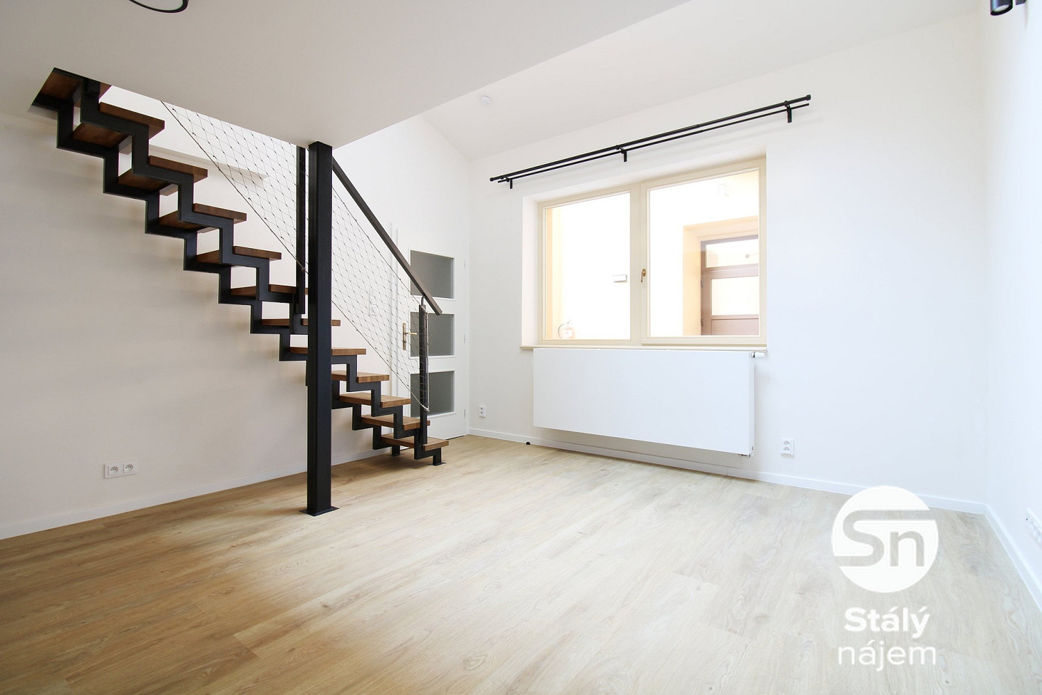 Pronájem bytu 2+kk 45 m² – fotografie 3