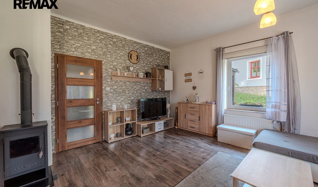 Prodej domu 260 m² s pozemkem 740 m², Tanvald – náhled fotky 13
