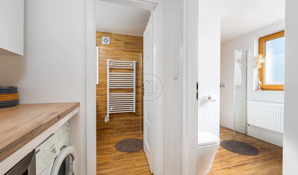 Prodej domu 144 m² s pozemkem 562 m², Frymburk – náhled fotky 11