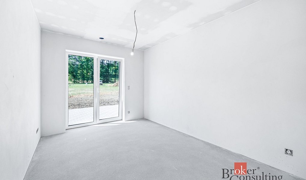 Prodej domu 152 m² s pozemkem 935 m², Kamenný Újezd – náhled fotky 8