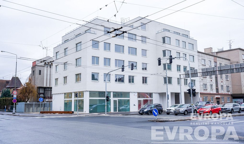 Pronájem bytu 2+1, 44 m², Hradec Králové