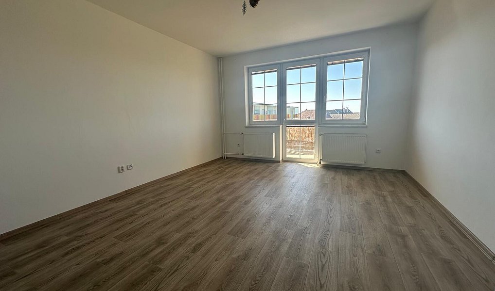 Pronájem bytu 2+1 73 m², Kralovice – náhled fotky 14