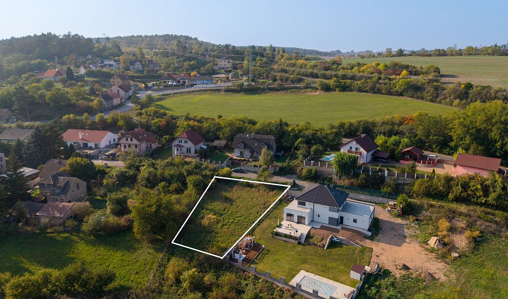 Prodej pozemku, 850 m², Kladno, Třebichovice