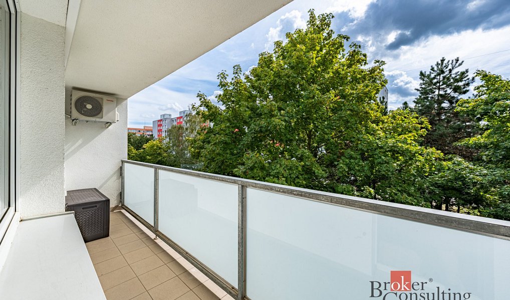 Prodej bytu 3+kk 70 m², Praha – náhled fotky 13