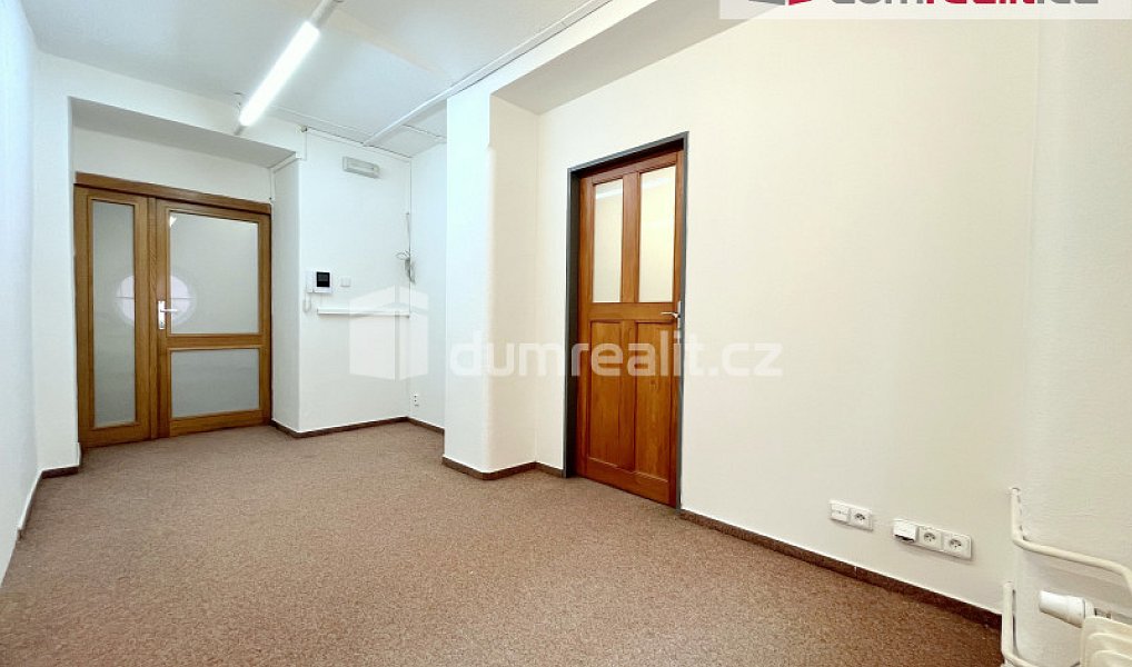 Pronájem kanceláře 24 m², České Budějovice – náhled fotky 8