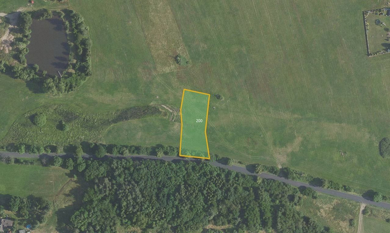 Prodej pole 32 127 m²