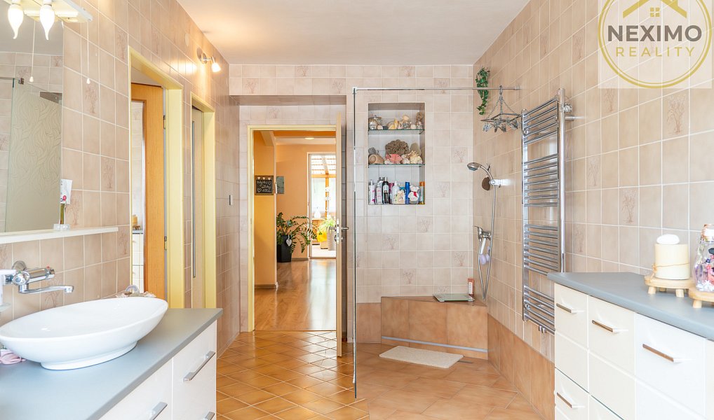 Prodej domu 220 m² s pozemkem 631 m², Vyškov – náhled fotky 9