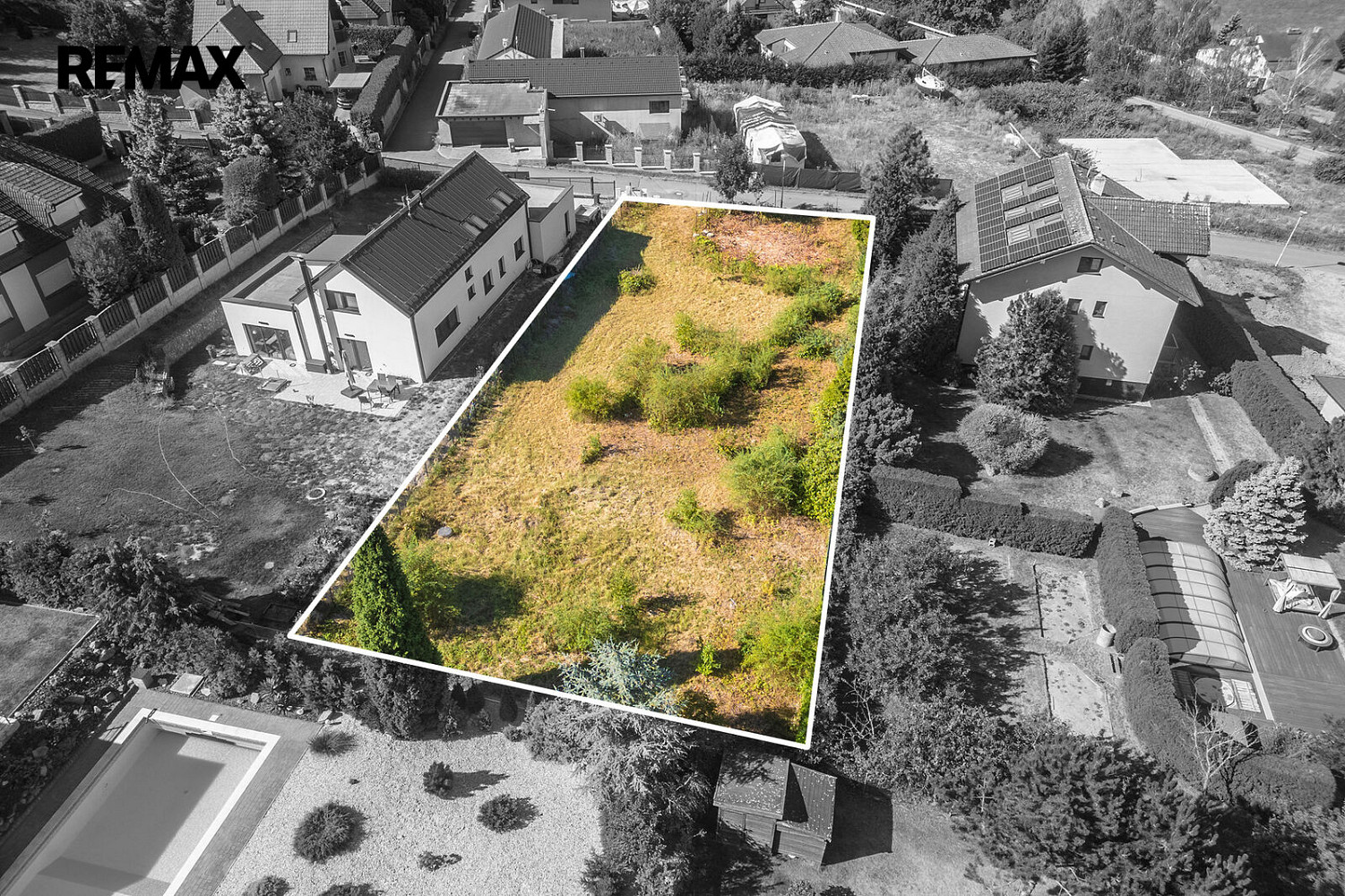 Prodej stavebního pozemku 1 056 m² – fotografie 2