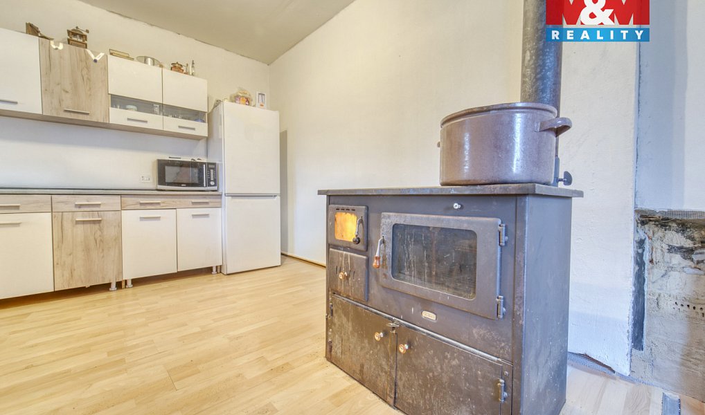 Prodej chaty/chalupy 65 m² s pozemkem 64 m², Hradec – náhled fotky 3