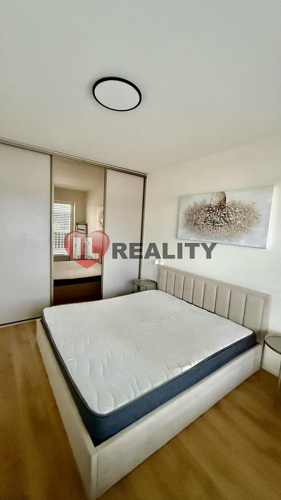 Pronájem bytu 2+kk 57 m² — photo 5