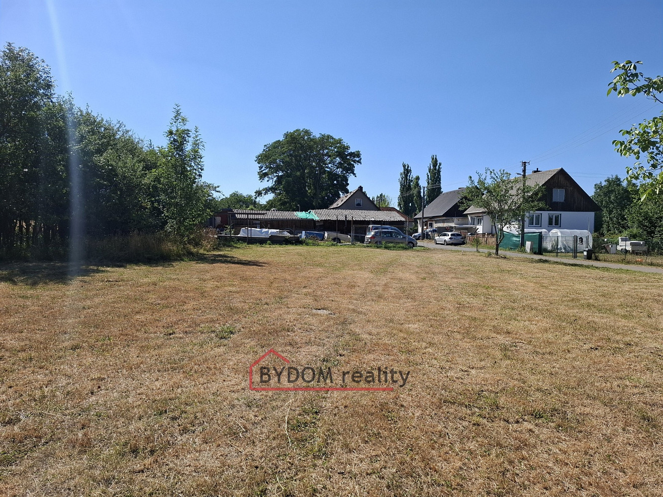 Prodej stavebního pozemku 862 m² – fotografie 2