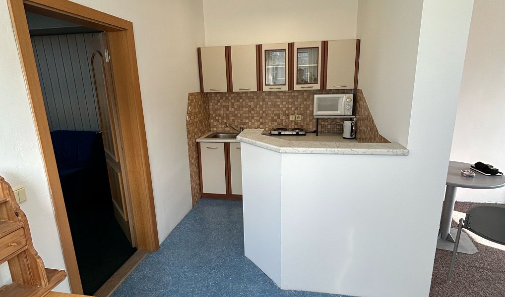 Pronájem kanceláře 60 m², Znojmo – náhled fotky 7