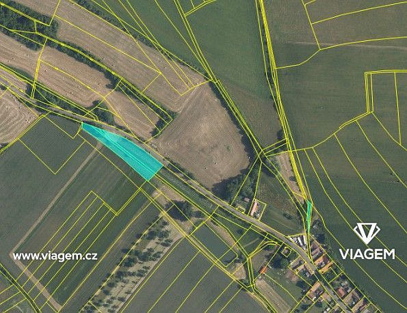 Prodej pole 3 740 m² – fotografie 2