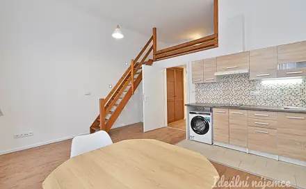 Pronájem bytu 1+kk 26 m², Erbenova, Brno - Černá Pole