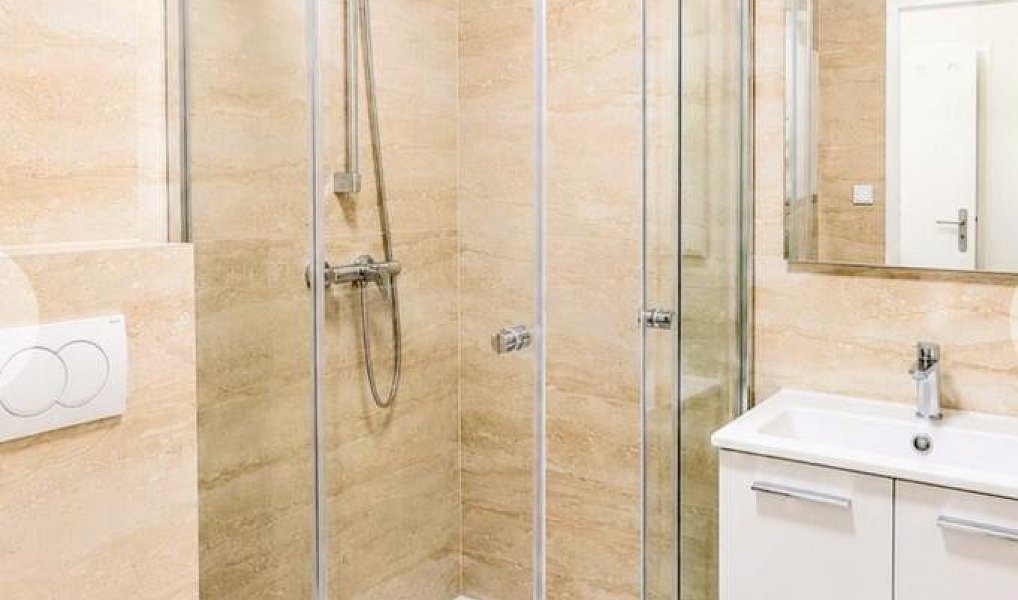 Prodej bytu 2+1 62 m², Krupka – náhled fotky 5