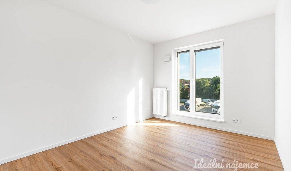 Pronájem bytu 3+kk 73 m², Kladno – náhled fotky 7