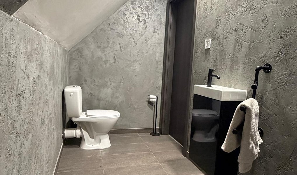 Prodej domu 335 m² s pozemkem 1 686 m², Blatno – náhled fotky 21