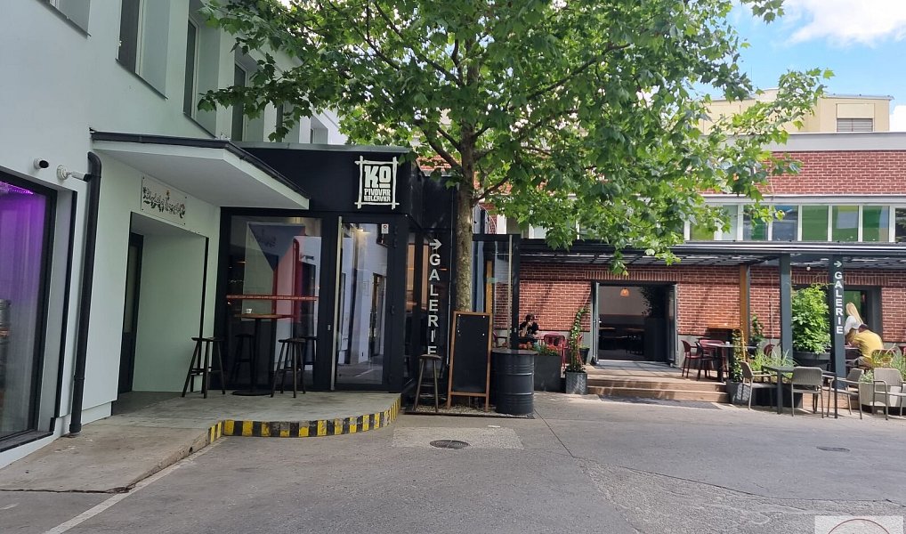 Pronájem kanceláře 714 m², Praha – náhled fotky 12