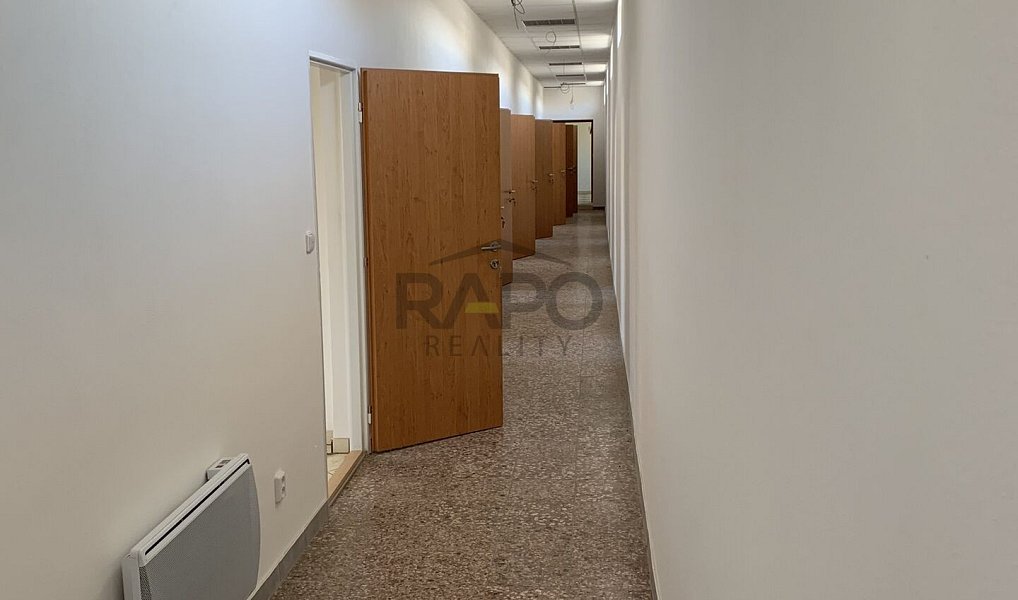 Pronájem obchodních prostor 11 m², Napajedla – náhled fotky 4