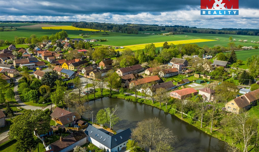 Prodej domu 188 m² s pozemkem 1 079 m², Nepoměřice – náhled fotky 15