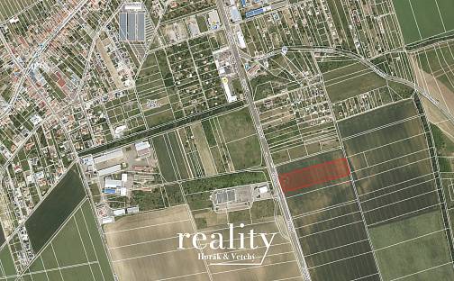 Prodej komerčního pozemku 12 800 m², Znojmo - Oblekovice