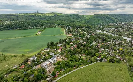 Prodej stavebního pozemku 1 245 m², Praha 5