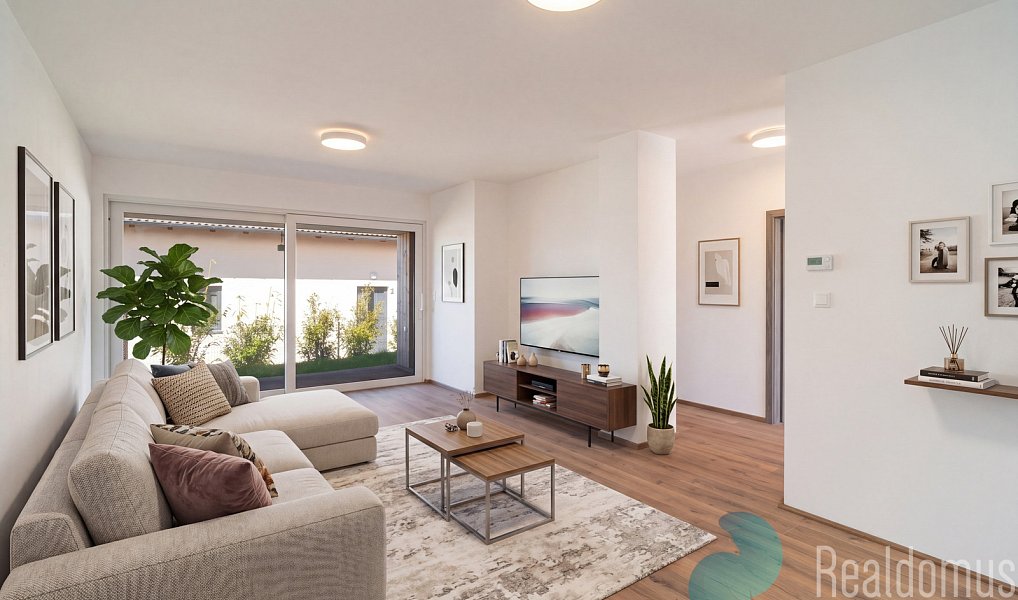 Prodej bytu 3+kk 64 m², Frymburk – náhled fotky 2