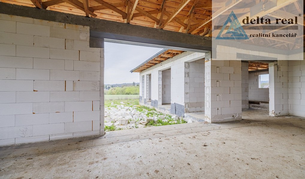 Prodej domu 221 m² s pozemkem 910 m², Loštice – náhled fotky 26