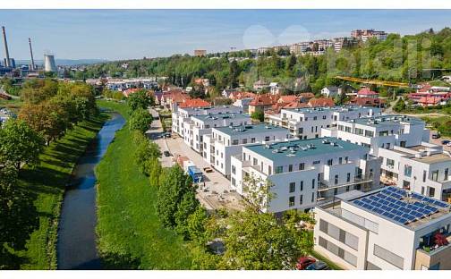 Pronájem bytu 3+kk 73 m², Tyršovo nábřeží, Zlín