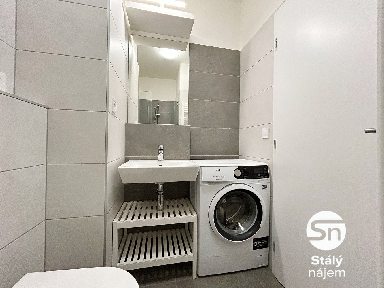 Pronájem bytu 2+kk 44 m² – fotografie 4