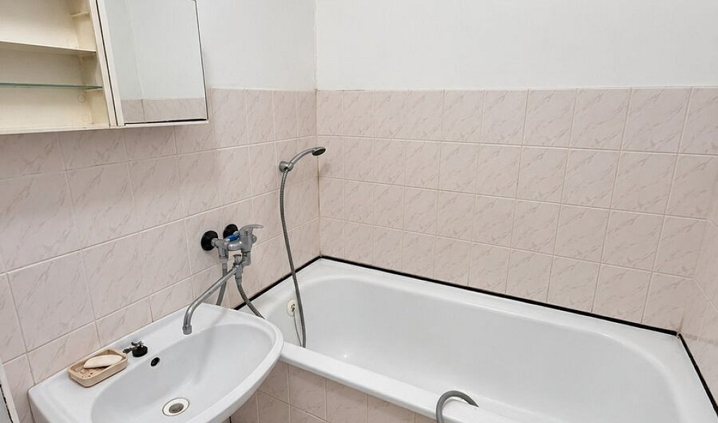 Prodej bytu 3+1 63 m², Vsetín – náhled fotky 9