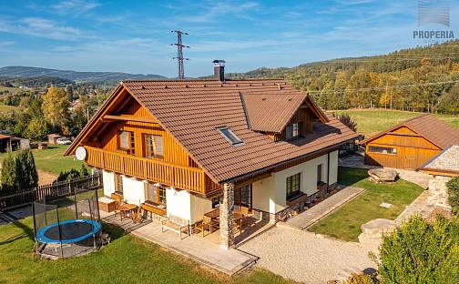 Prodej domu 255 m² s pozemkem 2 330 m², Zdíkov, okres Prachatice