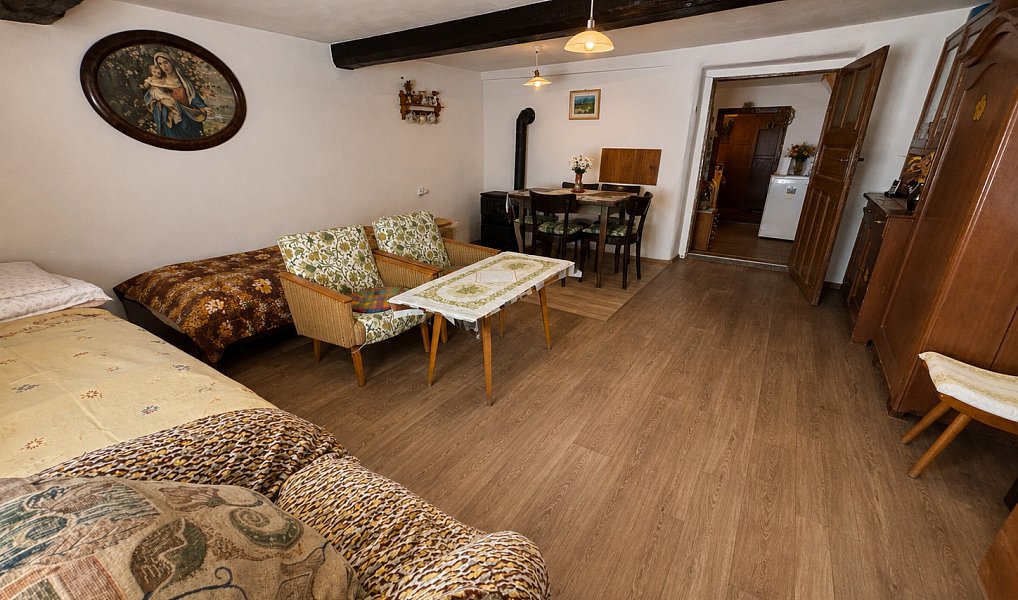 Prodej domu 77 m² s pozemkem 278 m², Hrádek – náhled fotky 7