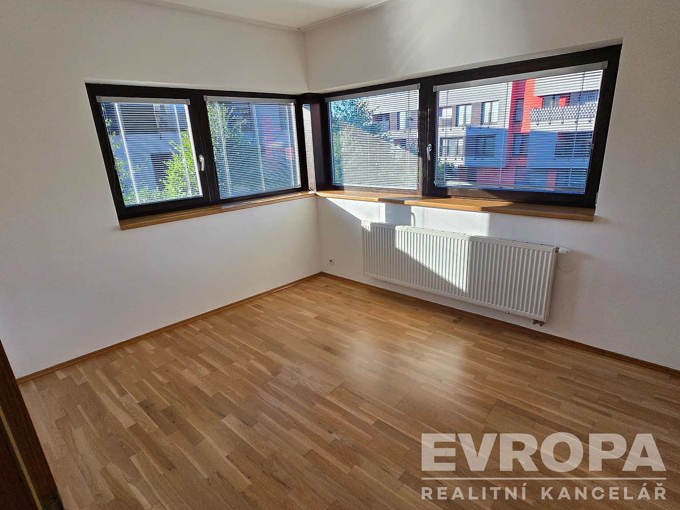 Pronájem bytu 3+kk 80 m² – fotografie 5