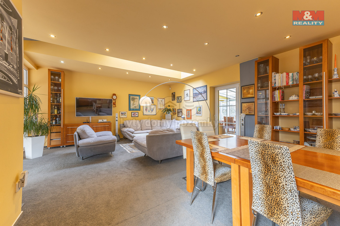 Prodej domu 300 m² s pozemkem 1 821 m² – fotografie 5