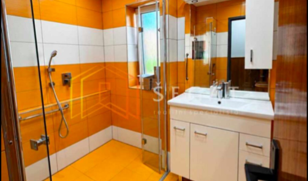 Prodej domu 250 m² s pozemkem 1 111 m², Bojkovice – náhled fotky 19