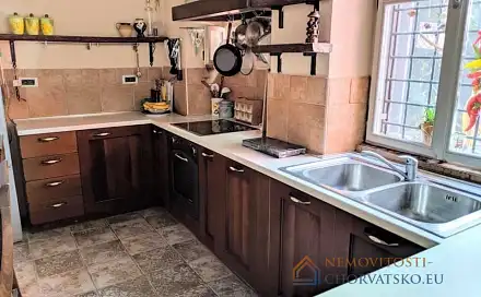 Prodej domu 150 m² s pozemkem 150 m², Rovinj, Chorvatsko