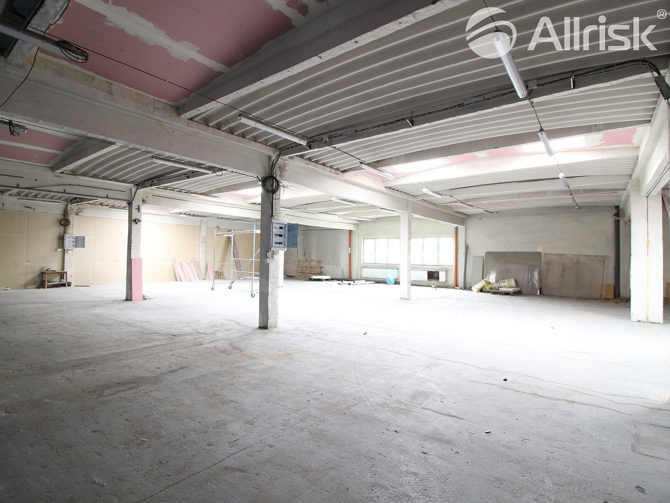 Pronájem skladovacích prostor 170 m² — photo 2