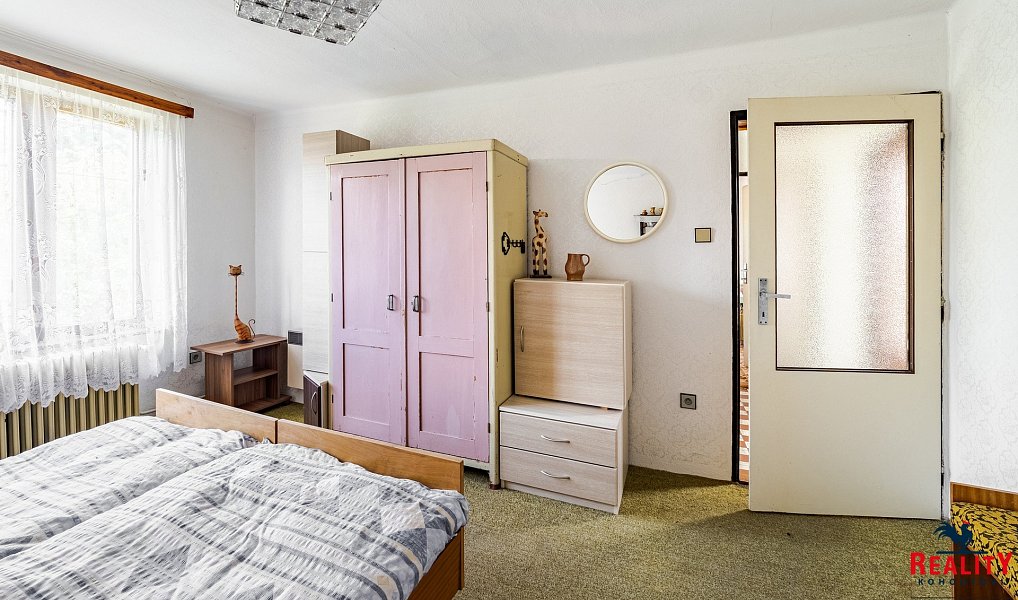Prodej domu 143 m² s pozemkem 554 m², Roudná – náhled fotky 21