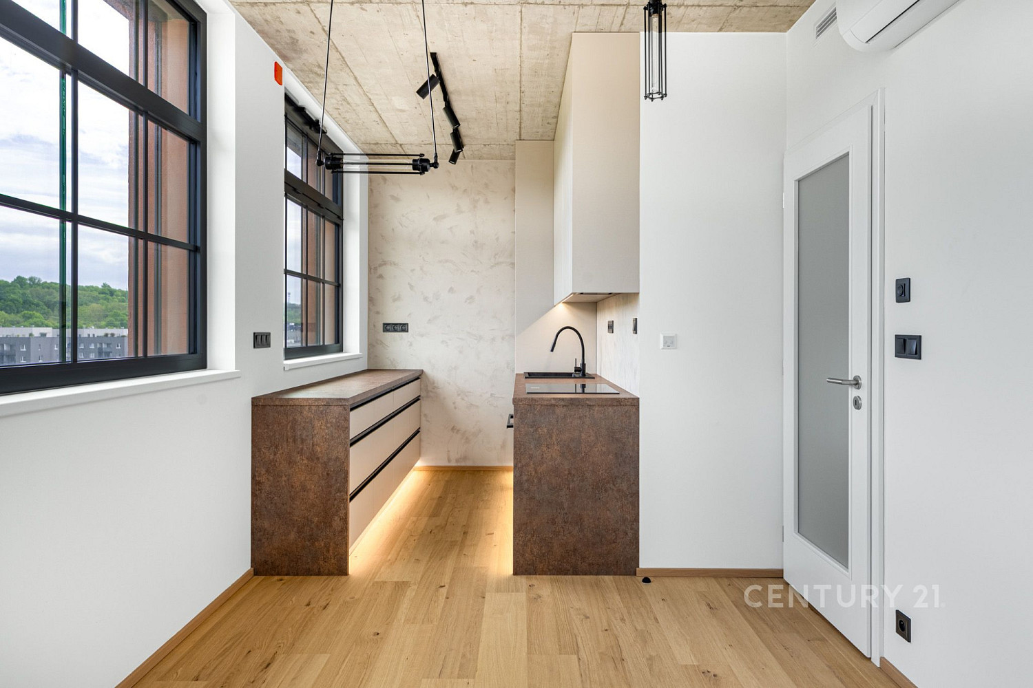 Pronájem bytu 3+kk 64 m² — photo 3