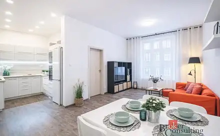 Pronájem bytu 3+kk 74 m²