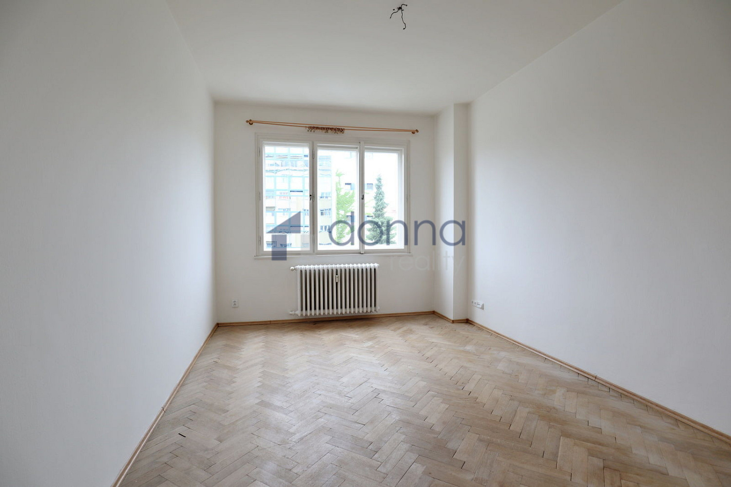 Pronájem bytu 1+1 42 m²
