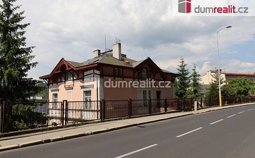 Prodej bytu 4+1 118 m², Na Vyhlídce, Karlovy Vary