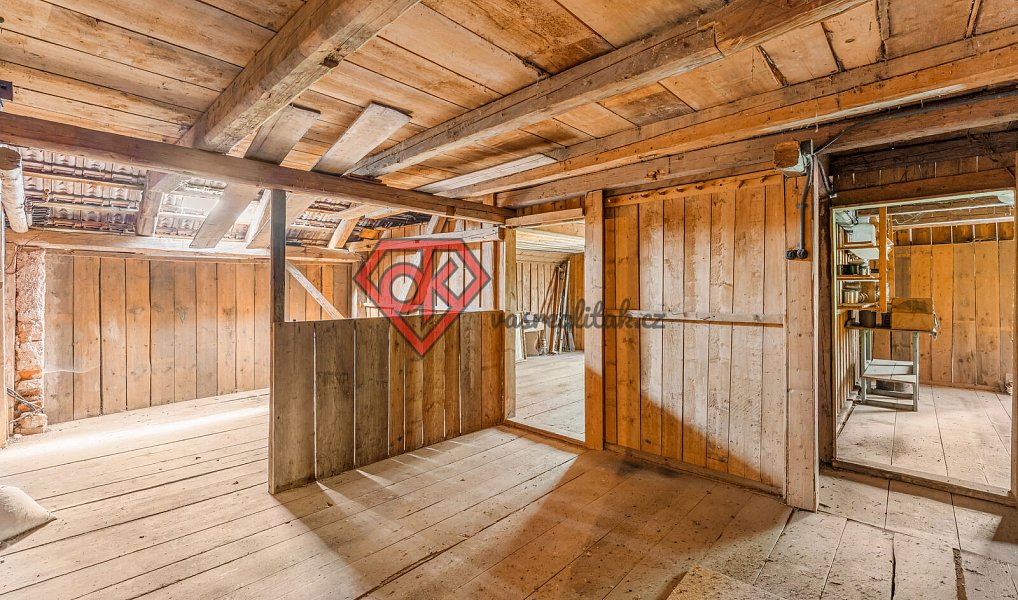 Prodej domu 216 m² s pozemkem 4 048 m², Osečnice – náhled fotky 11