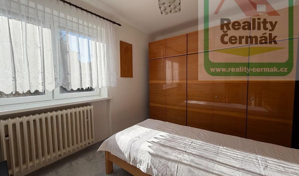 Prodej domu 300 m² s pozemkem 830 m², Holýšov – náhled fotky 23